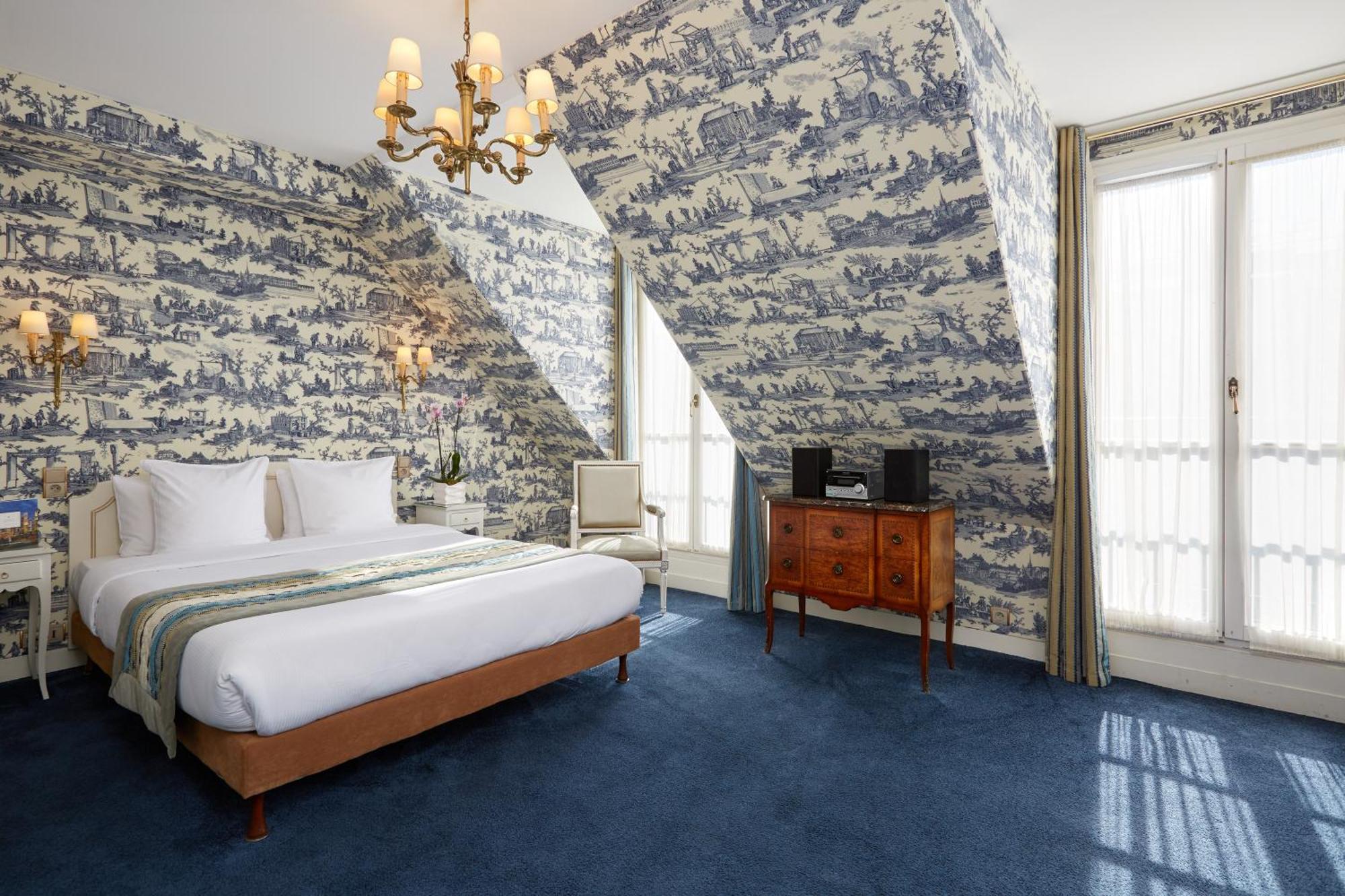 Deluxe Double or Twin Room